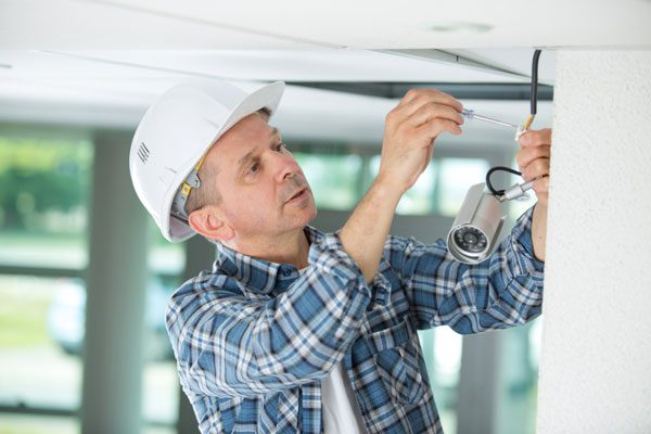 Commercial Electrician | Colonial Electric Service Inc. in Hummelstown, PA